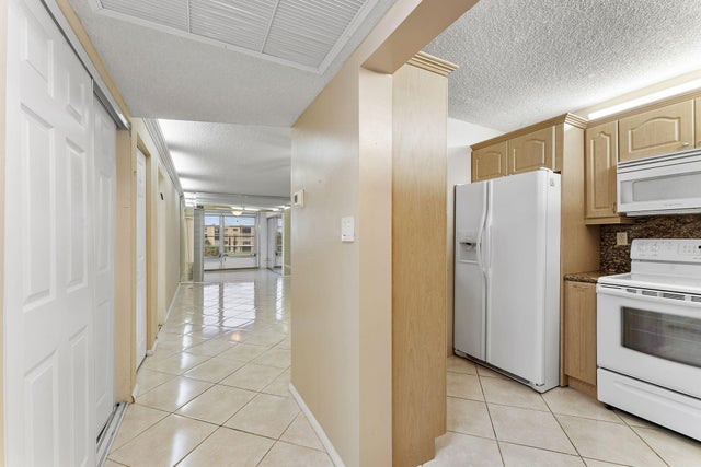 5 of 25 - 9440 Sw 8th Street #318, Boca Raton, FL