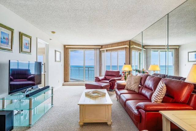 2 of 34 - 3870 N Highway A1a #604, Hutchinson Island, FL