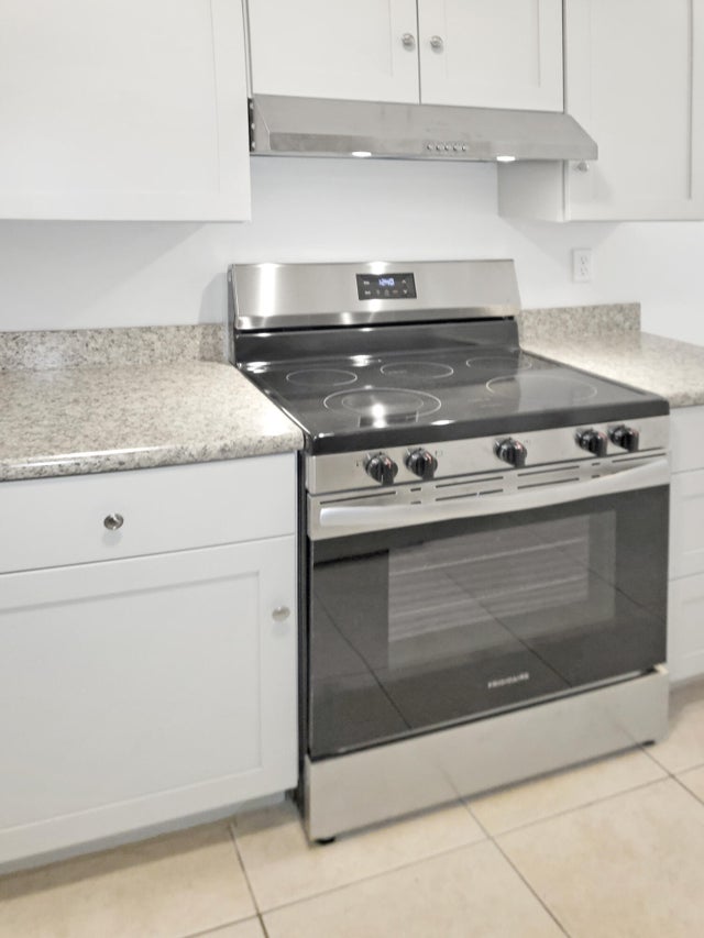 2 of 19 - 6024 Indrio Road #8, Fort Pierce, FL