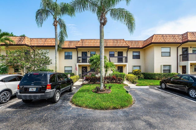 1 of 21 - 7142 Golf Colony Court #203, Lake Worth, FL