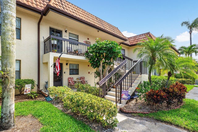 2 of 21 - 7142 Golf Colony Court #203, Lake Worth, FL