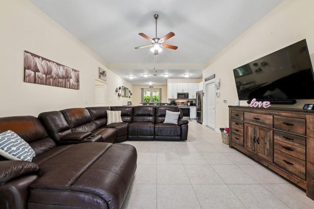 3 of 21 - 445 Lilac Court, West Palm Beach, FL