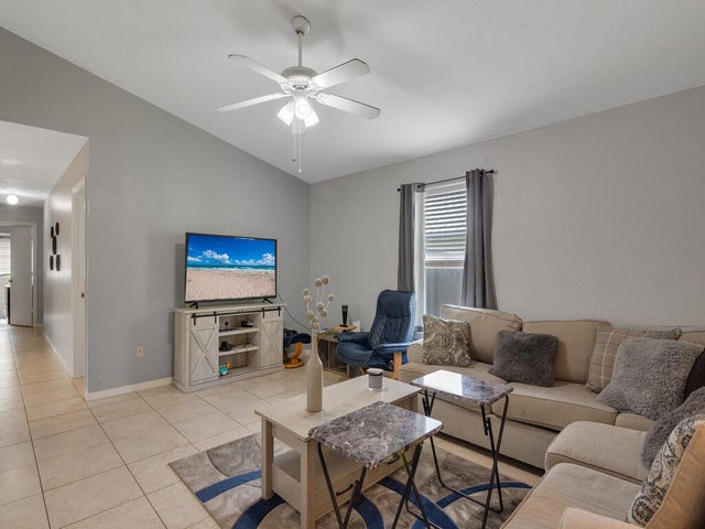3 of 30 - 1150 19th Avenue Sw, Vero Beach, FL
