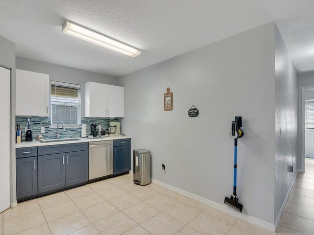 5 of 30 - 1150 19th Avenue Sw, Vero Beach, FL