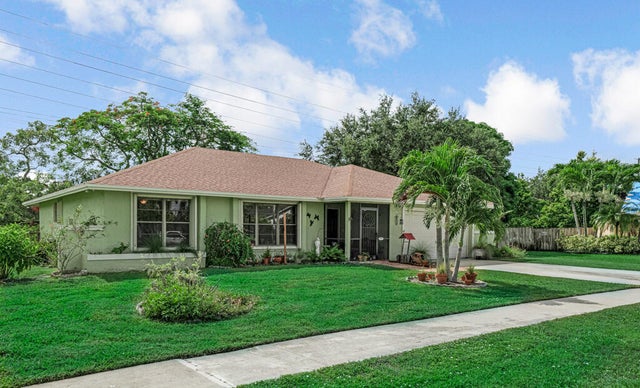 2 of 51 - 1743 Shower Tree Way, Wellington, FL