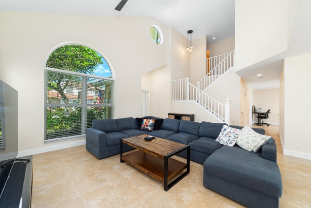 5 of 34 - 2890 Nw 69th Avenue, Margate, FL