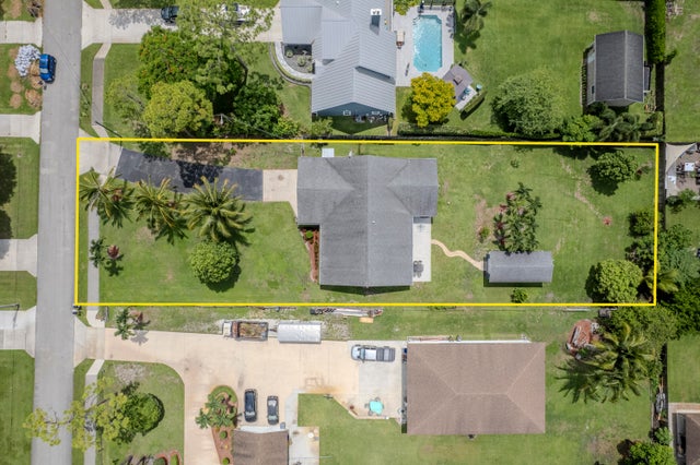 5 of 34 - 5324 Canal Drive, Lake Worth, FL