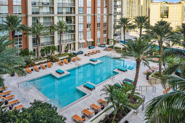 2 of 50 - 550 Okeechobee Boulevard #1709, West Palm Beach, FL
