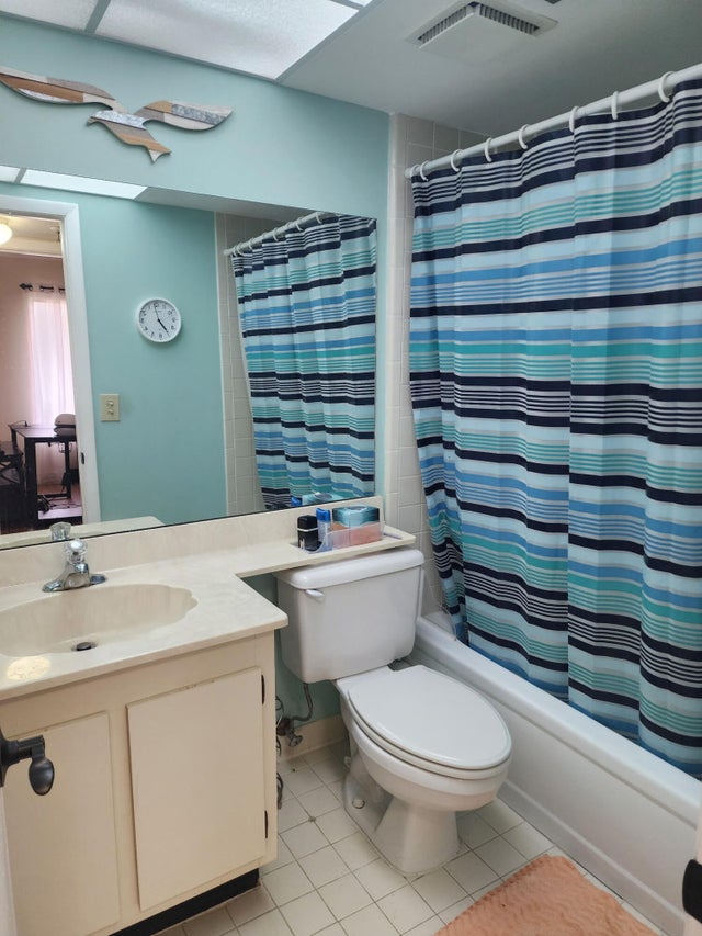 5 of 12 - 4820 Lucerne Lakes 106 Boulevard #106, Lake Worth, FL