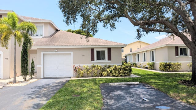 1 of 14 - 790 Nw 42nd Place, Deerfield Beach, FL