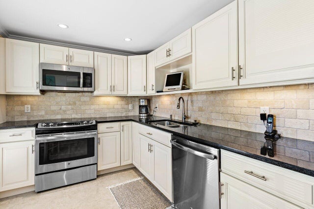 4 of 42 - 4643 Kittiwake Court #kingfisher N, Boynton Beach, FL
