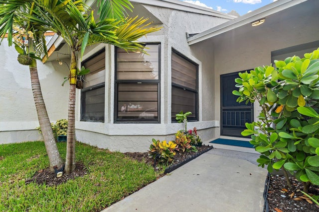 2 of 32 - 703 Saint Giles Court, Palm Beach Gardens, FL