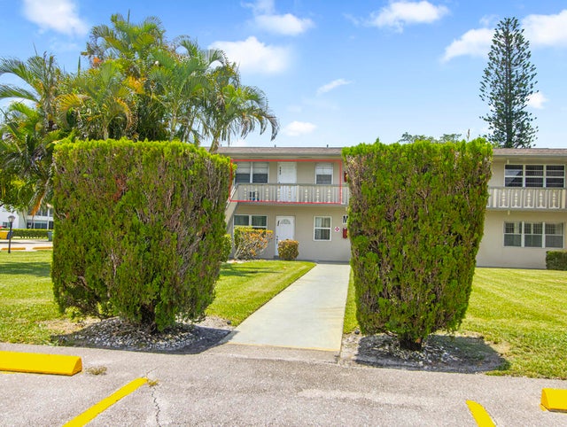 2 of 38 - 302 Norwich M #302, West Palm Beach, FL