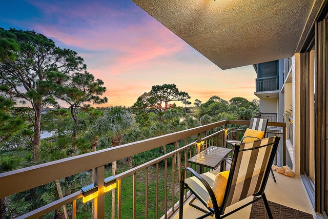 1 of 30 - 2101 Marina Isle Way #404, Jupiter, FL