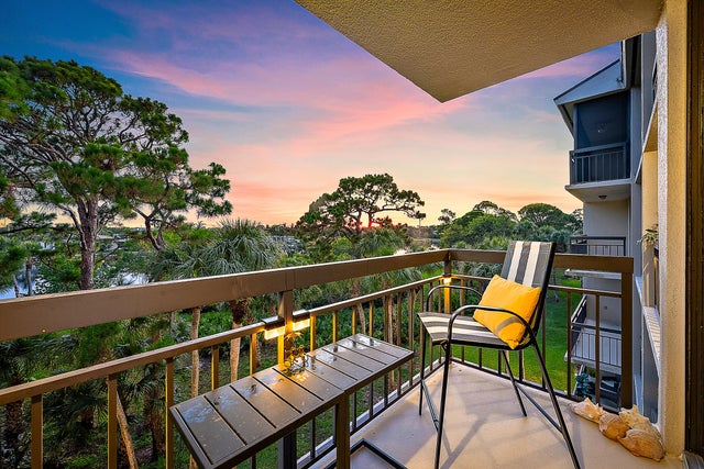 5 of 30 - 2101 Marina Isle Way #404, Jupiter, FL