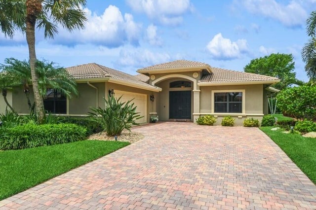 1 of 36 - 11061 Via Amalfi, Boynton Beach, FL