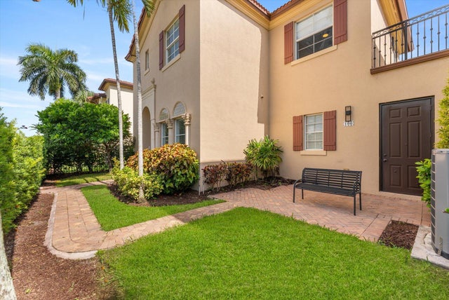 106 Via Floresta Drive, Boca Raton