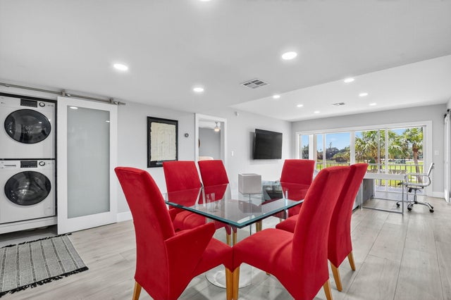 5 of 30 - 1701 Presidential Way #a203, West Palm Beach, FL