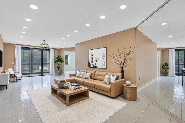 4 of 30 - 5155 Europa Drive #i, Boynton Beach, FL