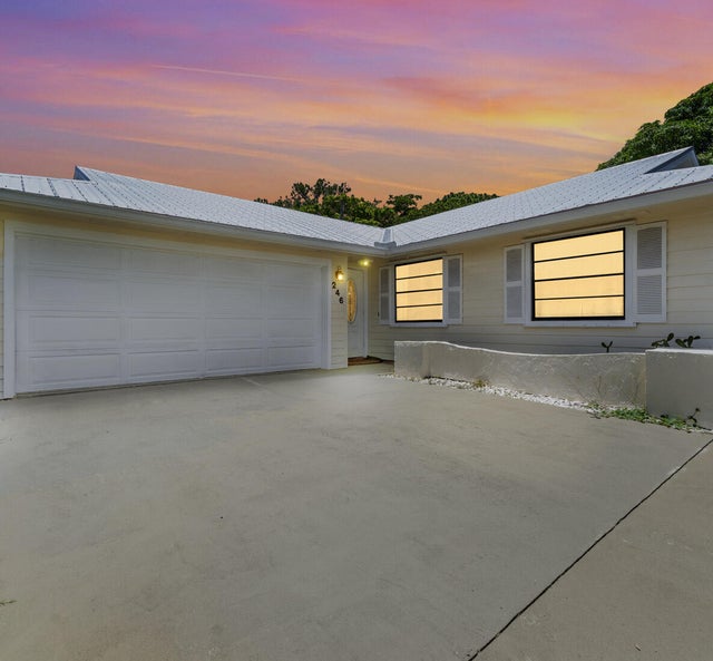 4 of 49 - 246 Se Ila Street, Stuart, FL
