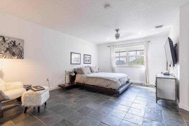 3 of 41 - 852 Ne 16th Avenue, Fort Lauderdale, FL