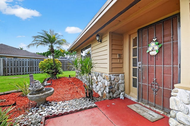 4 of 60 - 7700 Woodland Creek Lane, Lake Worth, FL