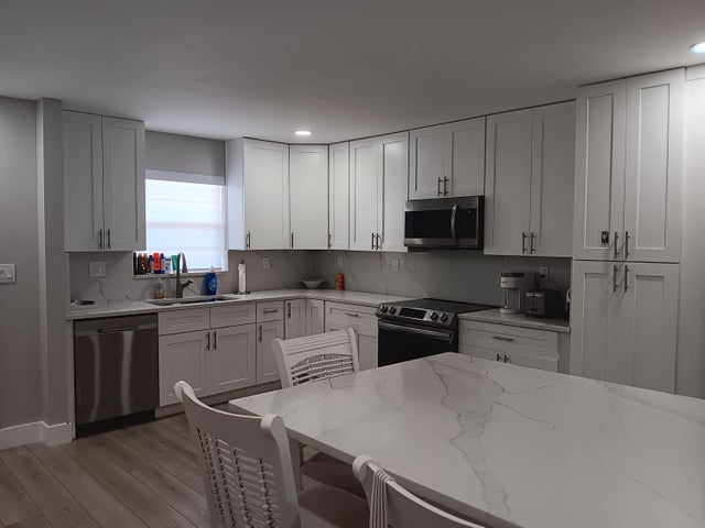 4 of 29 - 300 N Highway A1a #105d, Jupiter, FL