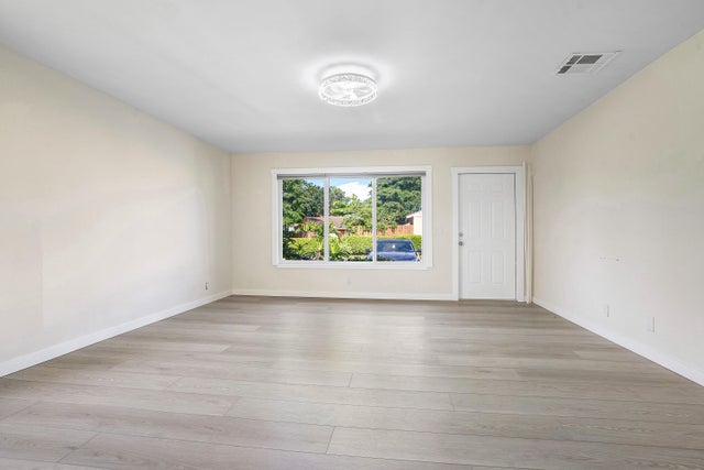 4 of 23 - 4627 Orleans Court #d, West Palm Beach, FL