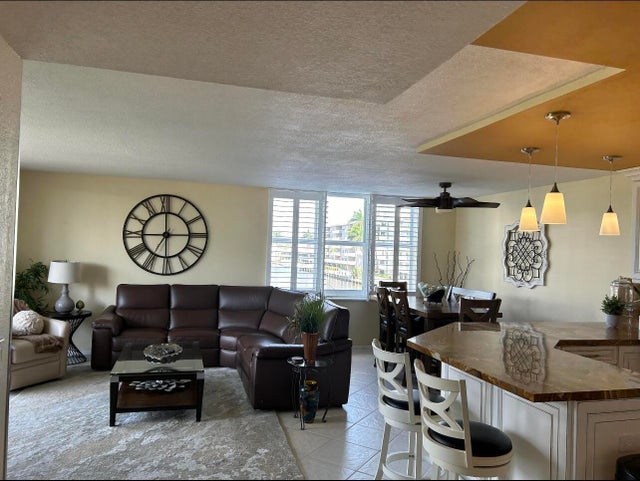 3 of 8 - 3233 Ne 32nd Avenue #303, Fort Lauderdale, FL