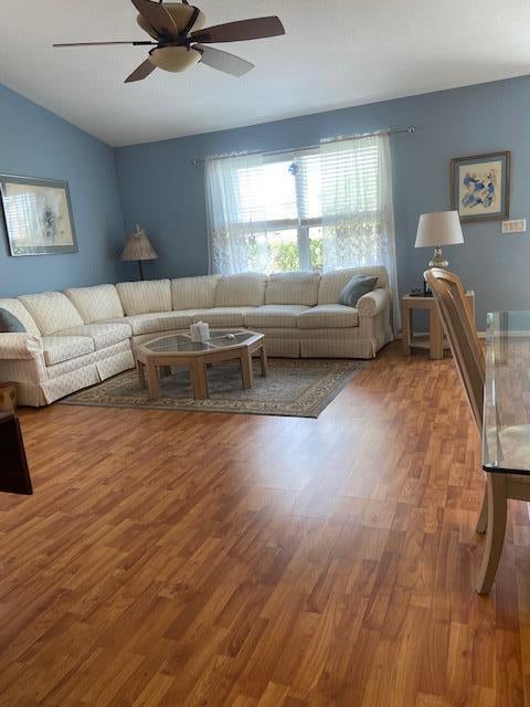 2 of 41 - 378 Nw Sherry Lane, Port Saint Lucie, FL
