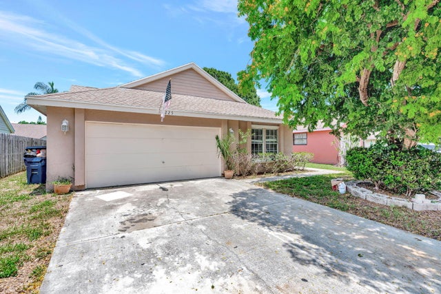 1 of 32 - 1225 Arapaho Street, Jupiter, FL