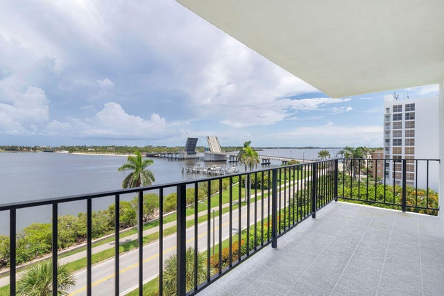 3 of 33 - 3800 Washington Road #606, West Palm Beach, FL