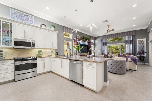 3 of 35 - 10013 Yellowfield Drive, Boynton Beach, FL