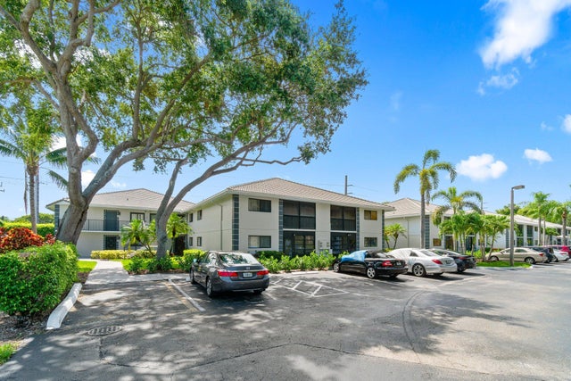 1 of 41 - 15011 Ashland Circle #23, Delray Beach, FL