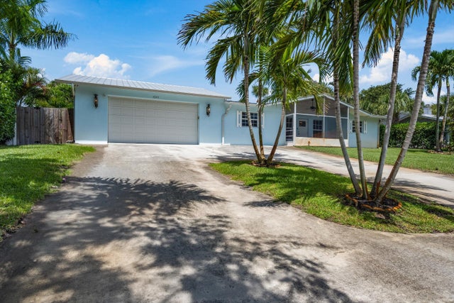 2 of 47 - 4245 Ne Sunset Drive, Jensen Beach, FL