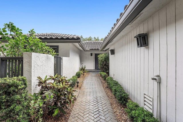 5 of 73 - 14 Oaks Lane, Boynton Beach, FL
