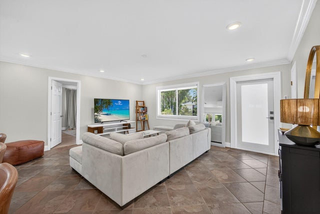 4 of 43 - 342 Azalea Street, Palm Beach Gardens, FL