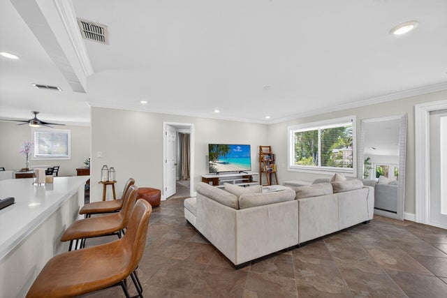 5 of 43 - 342 Azalea Street, Palm Beach Gardens, FL