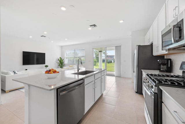5 of 28 - 1320 Wandering Willow Way, Loxahatchee, FL