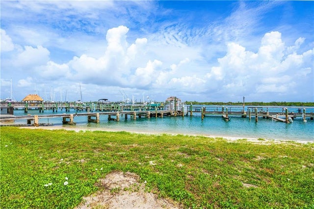 5 of 36 - 1300 Seaway Drive #b6, Hutchinson Island, FL