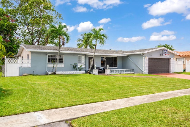 3 of 25 - 1740 Nw 113 Avenue, Pembroke Pines, FL