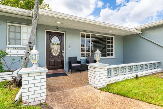 5 of 25 - 1740 Nw 113 Avenue, Pembroke Pines, FL