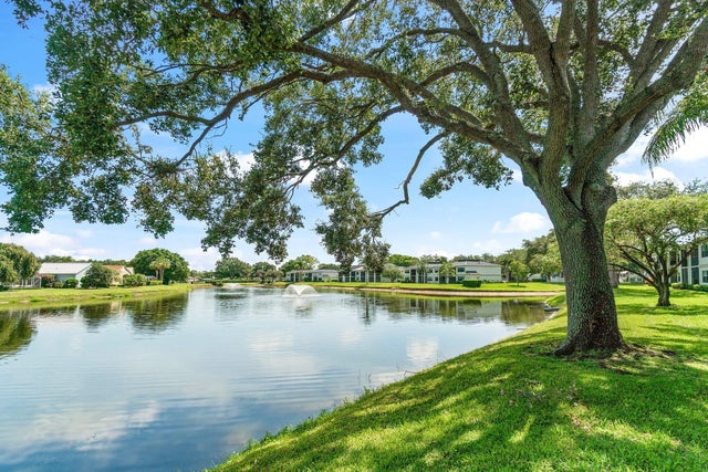 1 of 41 - 6944 Briarlake Circle #203, Palm Beach Gardens, FL