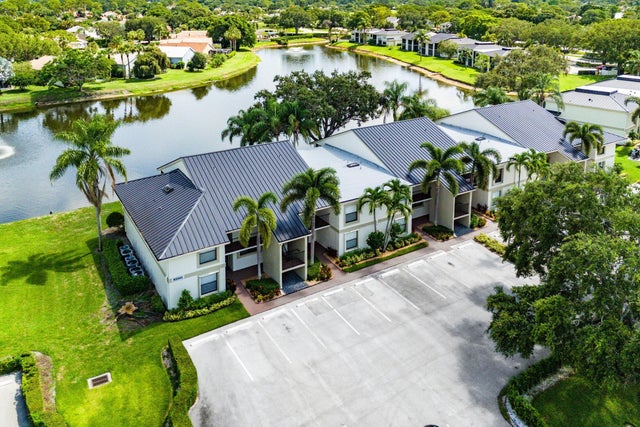 2 of 41 - 6944 Briarlake Circle #203, Palm Beach Gardens, FL
