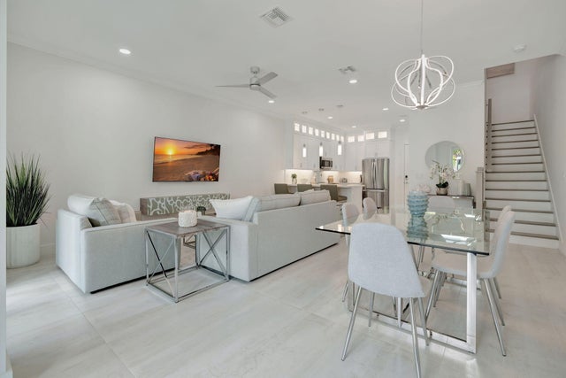 2 of 32 - 4662 Se Manatee Way, Stuart, FL