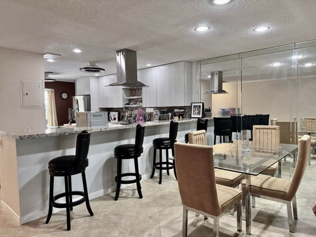 4 of 21 - 1710 Nw 18th Avenue #204, Delray Beach, FL