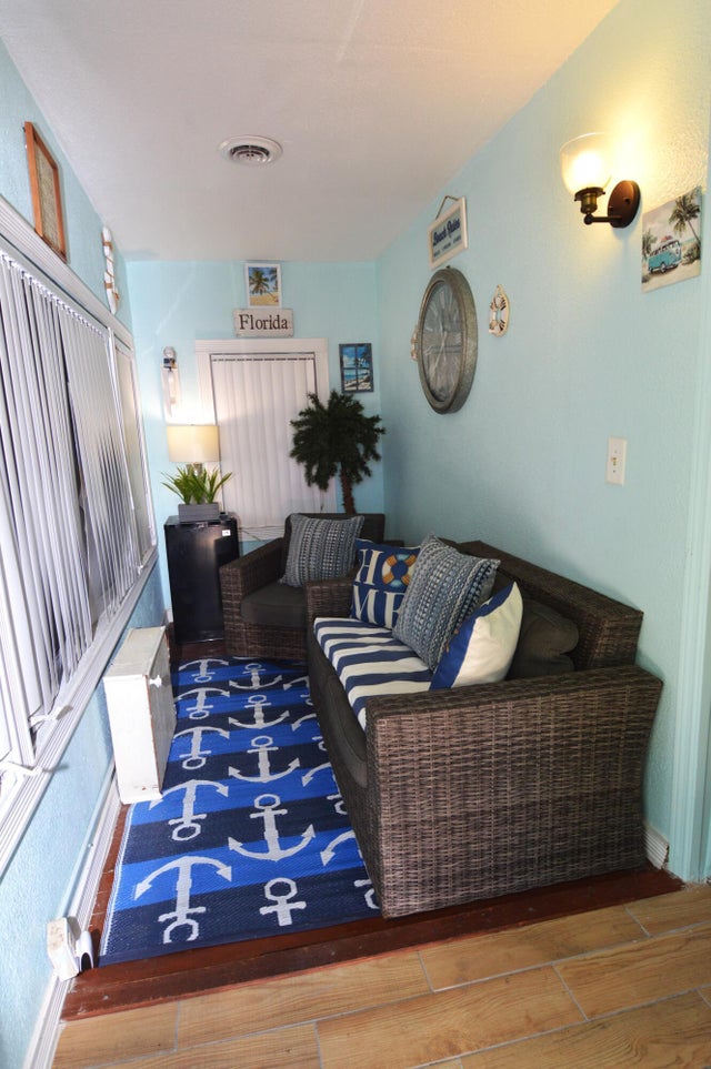 2 of 11 - 711 Cedar Place, Fort Pierce, FL