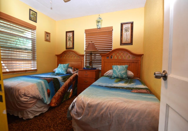 3 of 11 - 711 Cedar Place, Fort Pierce, FL