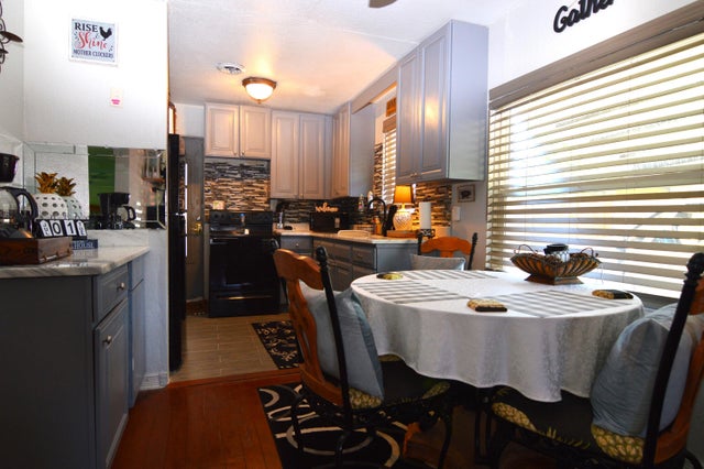 5 of 11 - 711 Cedar Place, Fort Pierce, FL