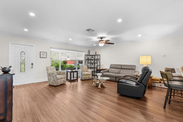 4 of 19 - 2529 Nw 32nd Street, Boca Raton, FL